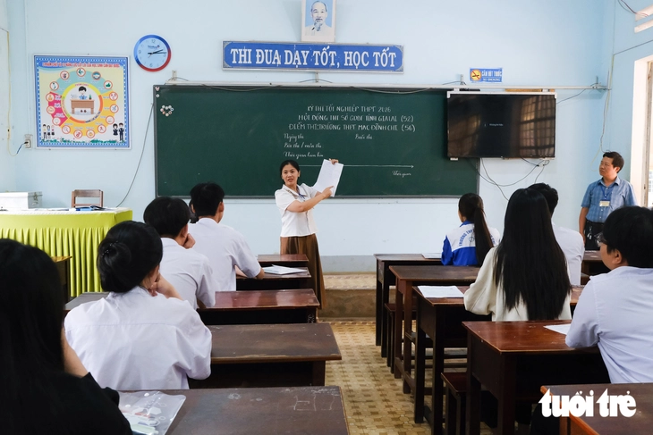 Gia Lai giảm mạnh trường lớp, học sinh có ảnh hưởng? - Ảnh 1.