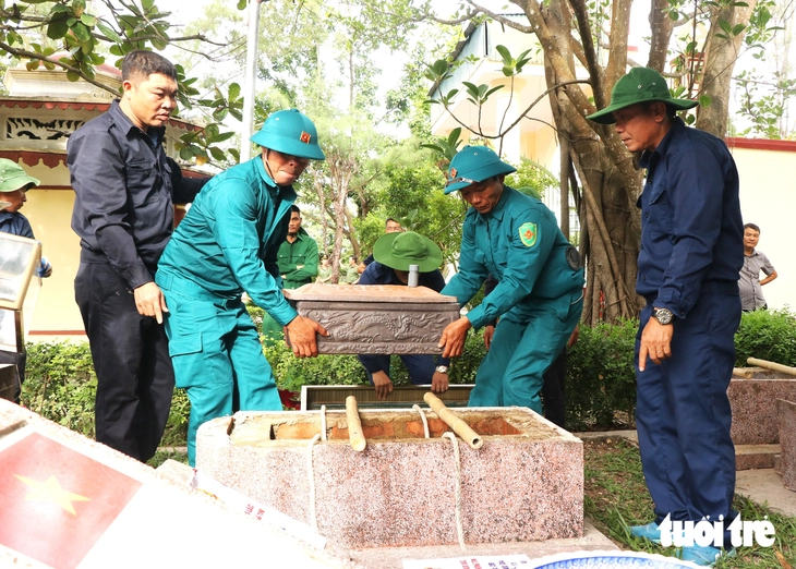 Quy tập 8 phần mộ liệt sĩ, 4 phần mộ có tên nhưng không rõ quê quán, năm sinh - Ảnh 6.