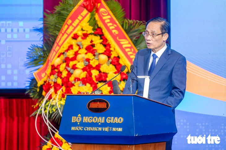Phải thay đổi mạnh tư duy về đối ngoại Đảng và đối ngoại nhân dân - Ảnh 3.