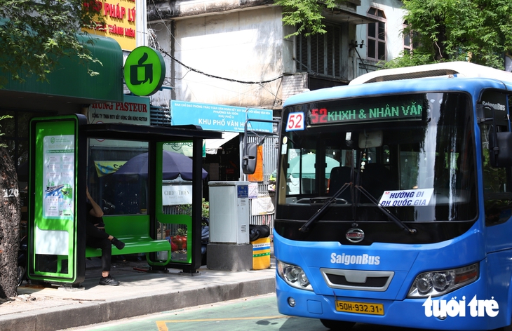 Từ đề xuất của người dân, TP.HCM sẽ dần hoàn thiện nhà chờ xe buýt mới - Ảnh 2.