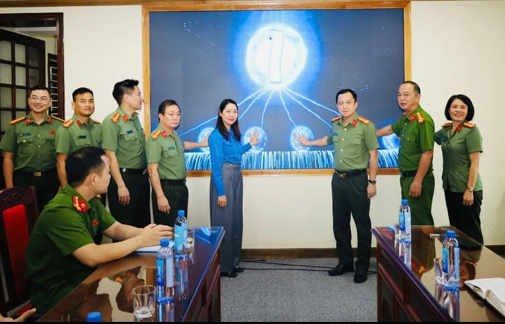 Công an Thanh Hóa ra mắt ứng dụng ‘Mô phỏng phòng, chống lừa đảo’ - Ảnh 1.