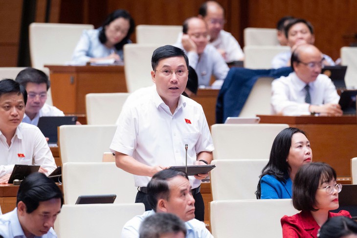 Cắt giảm 58 ngành nghề kinh doanh có điều kiện: Không nên cắt cơ học để đạt chỉ tiêu? - Ảnh 2.