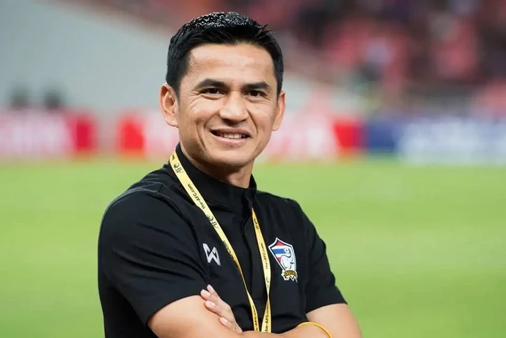 HLV Kiatisuk nói điều bất ngờ về việc vô địch ASEAN Cup của Thái Lan - Ảnh 1.