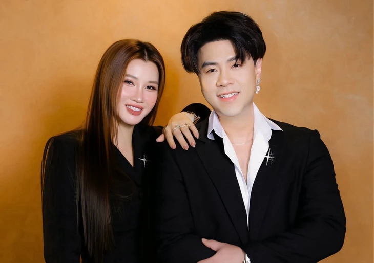 Vợ Akira Phan bác tin chia tay sau 3 tháng cưới  - Ảnh 1.