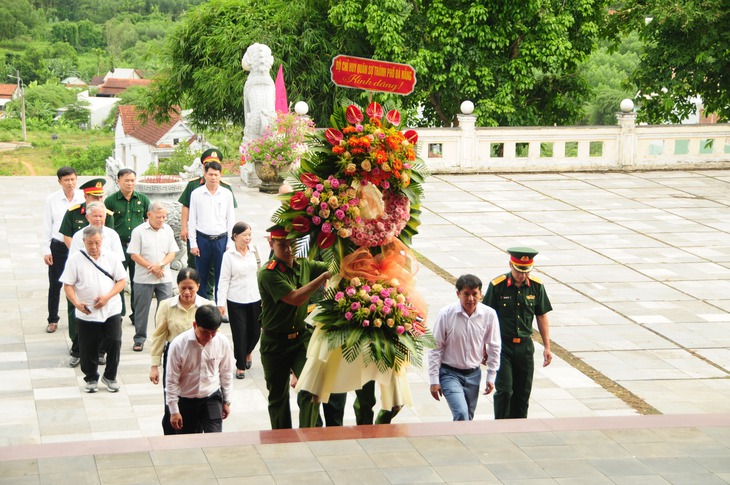 Chuyện chưa kể về hành trình xác minh, tìm thông tin 17 hài cốt liệt sĩ đặc công Quân khu 5 - Ảnh 1.
