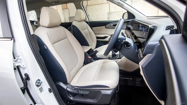 Kia
Carens mới xuất hiện ở Việt Nam: Lột xác toàn diện, có ADAS cạnh tranh
Mitsubishi Xpander - Ảnh
6.