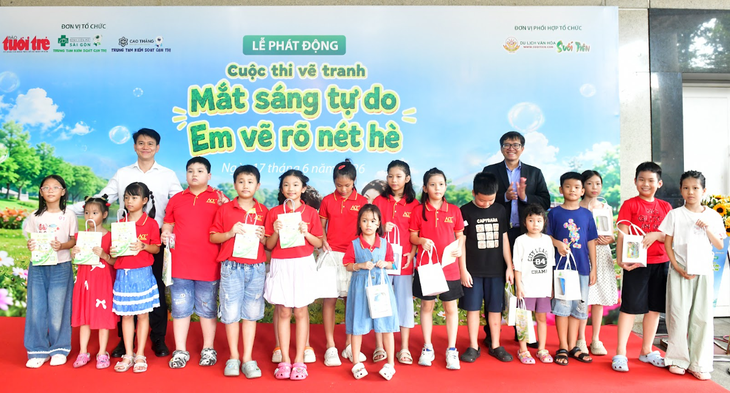 Tổng kết cuộc thi vẽ tranh thiếu nhi ' Mắt sáng tự do - Em vẽ rõ nét hè ' 2026 - Ảnh 2.