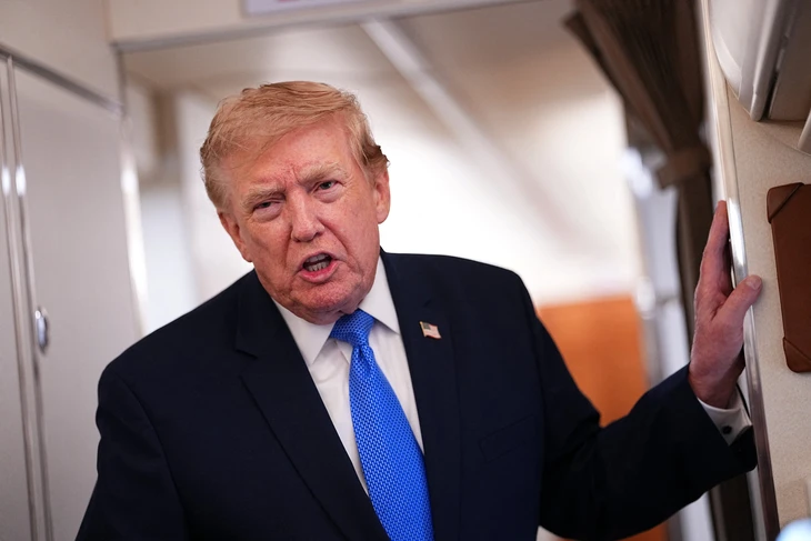 Nổi giận vì rò rỉ thông tin kho đạn dược, ông Trump yêu cầu điều tra nội bộ - Ảnh 1.