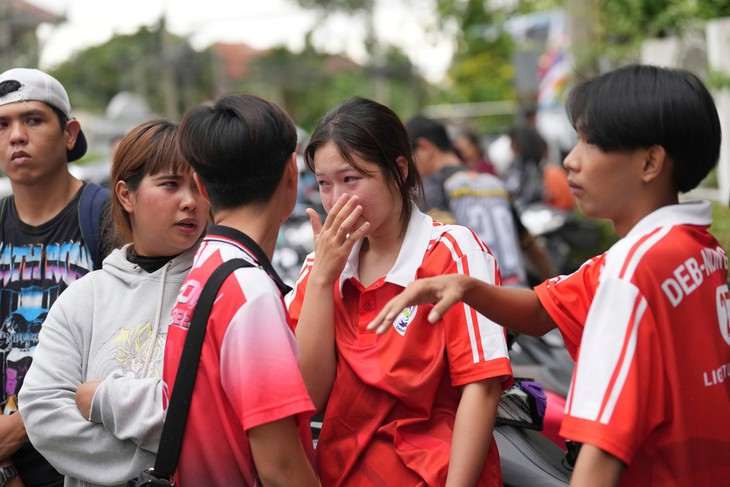Kỹ năng giúp sống sót khi có xả súng - Ảnh 1.