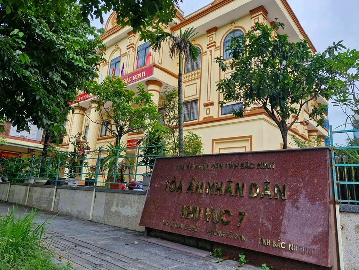 Cha 86 tuổi kiện con trai đòi lại mảnh đất cho ở hơn 30 năm - Ảnh 1.