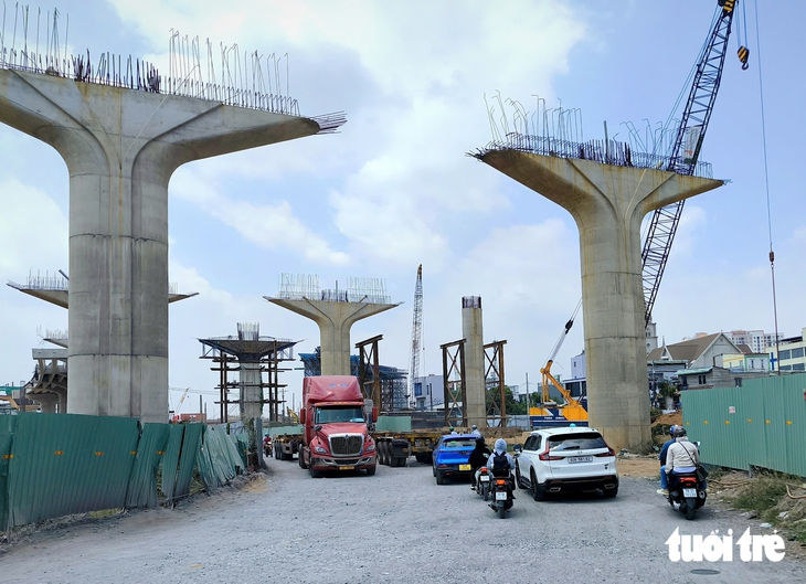 Ban Giao thông TP.HCM thông tin về 3 vụ tai nạn chết người tại vành đai 3 - Ảnh 1.
