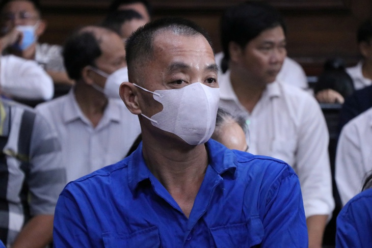 Khai thác vượt công suất 450.000 tấn quặng titan, chủ tịch Công ty Hưng Thịnh nhận 10 năm tù - Ảnh 3.
