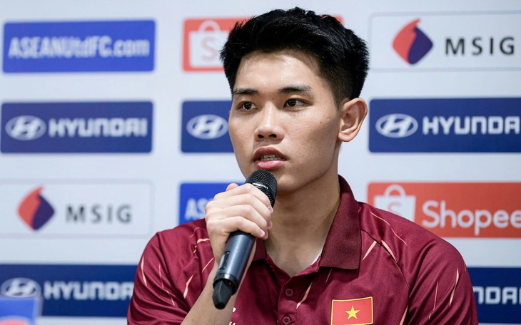 Lê Giang Patrik: Không thủ môn nào vui khi thủng lưới - Ảnh 2.