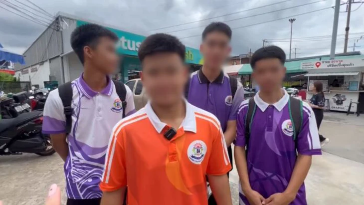 Học sinh kể lại khoảnh khắc kinh hoàng trong vụ xả súng tại trường học Thái Lan - Ảnh 1.