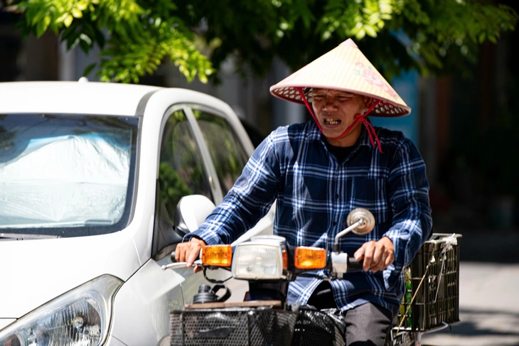 Bắc Bộ nắng nóng diện rộng trở lại sau gần 1 tháng mưa nhiều - Ảnh 1.