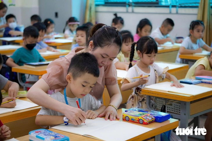 Siết quyền hội phụ huynh, chi tiêu phải có hồ sơ: Phụ huynh, giáo viên nói gì? - Ảnh 1.