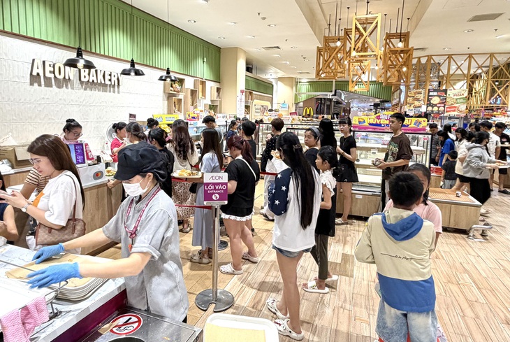 Bán mảng siêu thị tại Thái Lan, AEON 'đặt cược' vào Việt Nam? - Ảnh 1.
