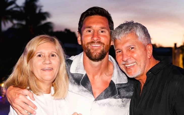 Ngập tràn tin giả, ảnh giả về Messi sau khi cha anh qua đời - Ảnh 4.