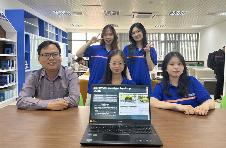 Sinh viên Cần Thơ khởi nghiệp với dự án thu hồi dinh dưỡng trong hồ cá bằng mô-đun - Ảnh 1.