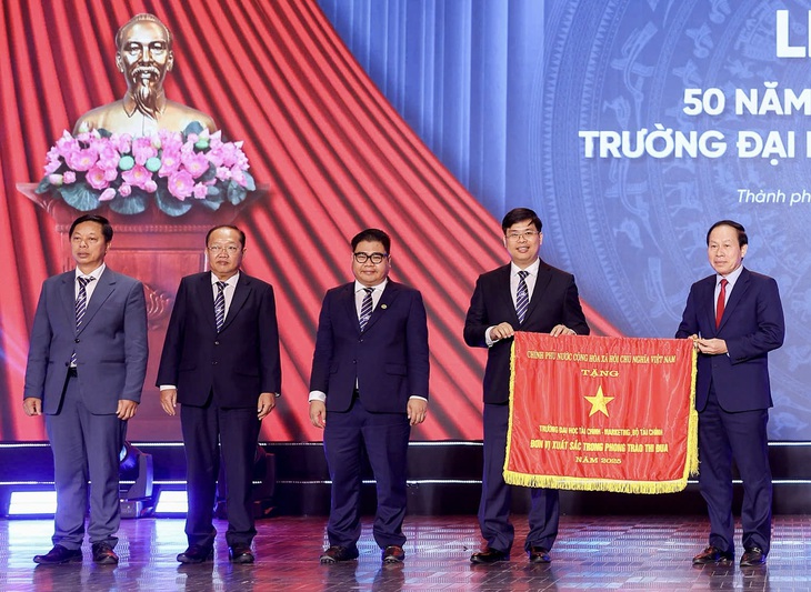 Phó thủ tướng đề nghị Đại học UFM thực hiện một số định hướng lớn - Ảnh 1.