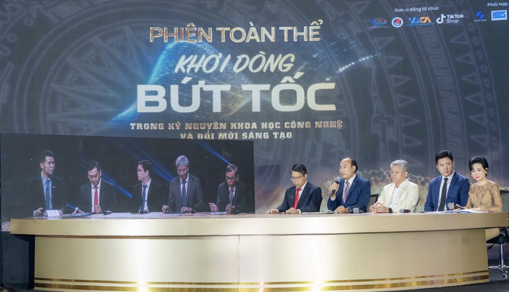 ‘Vietjet sẵn sàng chia sẻ tri thức, chuyên gia, công nghệ và kinh nghiệm thực tiễn’  - Ảnh 1.