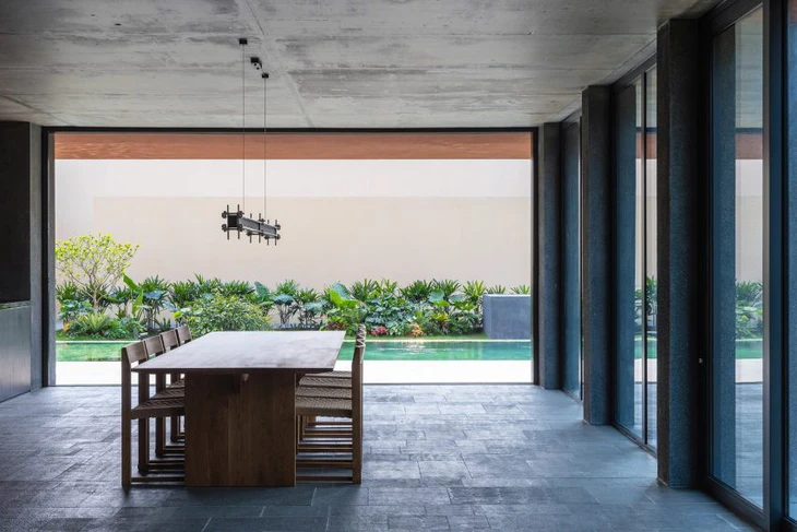 100 Windows: ngôi nhà vỏ kép giữa vùng ven đô Hà Nội đang đổi thay - Ảnh 20.