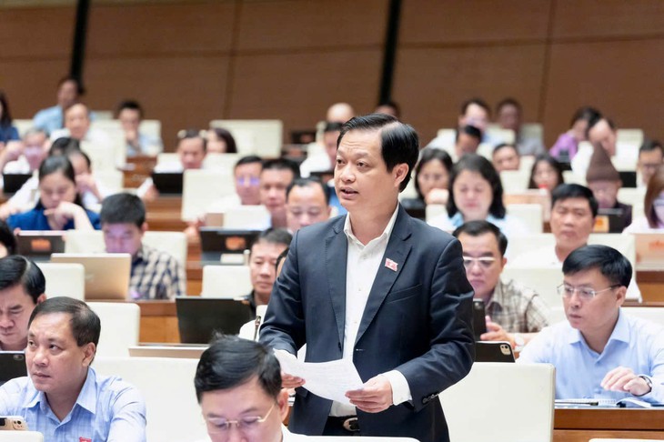 Đại biểu Quốc hội: Phòng ngay 'mua bia kèm lạc', ép khách vay vốn phải mua trái phiếu doanh nghiệp - Ảnh 4.