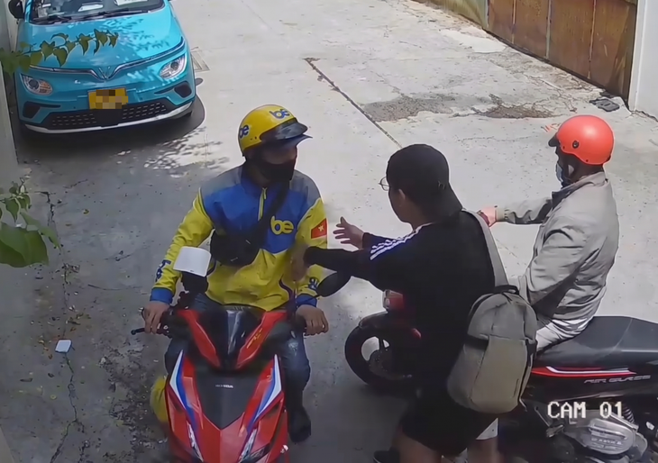 Công an phường Tân Định phát hiện 2 vụ ma túy trong 2 ngày liên tiếp, bắt nhiều nghi phạm - Ảnh 1.