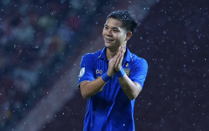 Công bố 10 cầu thủ hay nhất vòng bảng ASEAN Cup, Việt Nam có những ai? - Ảnh 2.
