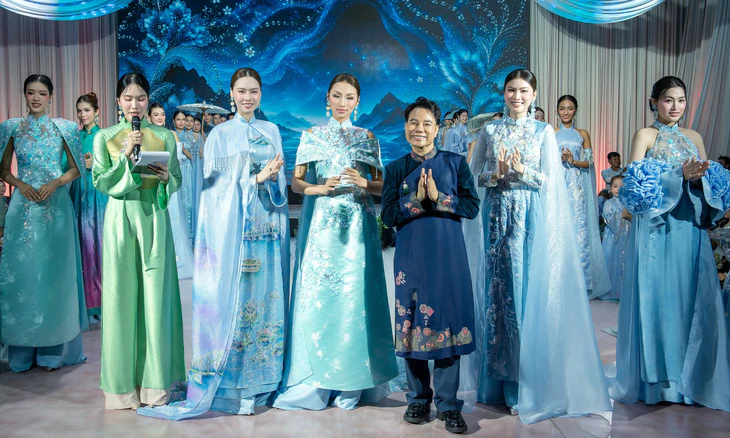 Trần Thiện Khánh đưa hình bóng mẹ vào áo dài - Ảnh 8.