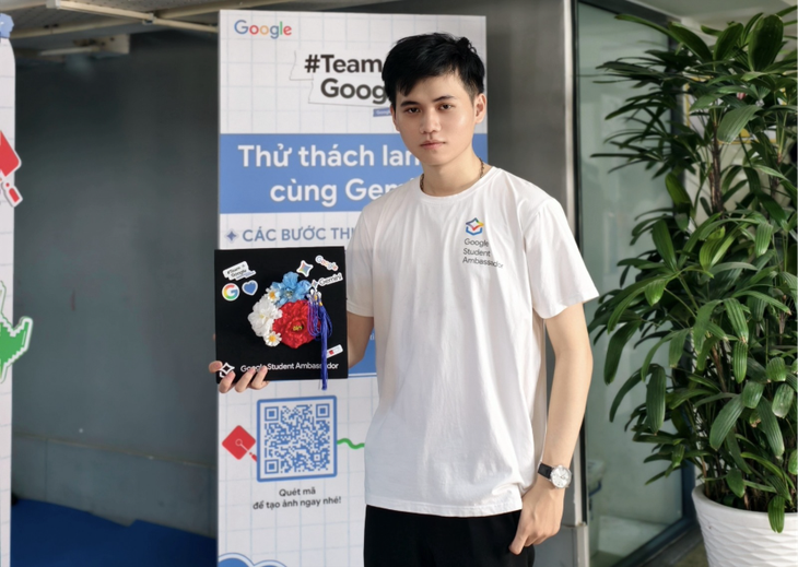 Sinh viên ngành Công nghệ thông tin HUFLIT và hành trình mở lối qua những đấu trường công nghệ - Ảnh 3.