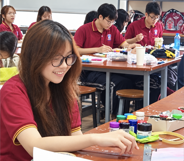Tiếp sức đến trường 2026 giúp sinh viên vượt khó và thực hiện ước mơ học tập - Ảnh 2.
