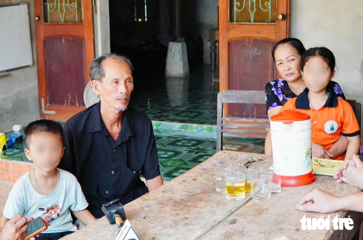 Cô giáo mầm non mất một chân sau tai nạn, hai con thơ ngóng mẹ - Ảnh 4.