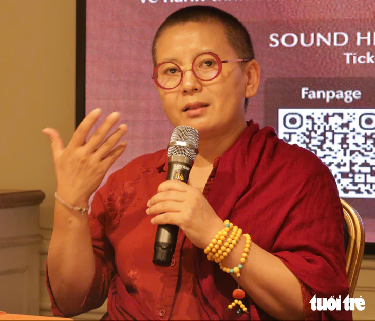 Ani Choying Drolma: 'Khi tụng ca, tôi cũng đang thiền định' - Ảnh 2.