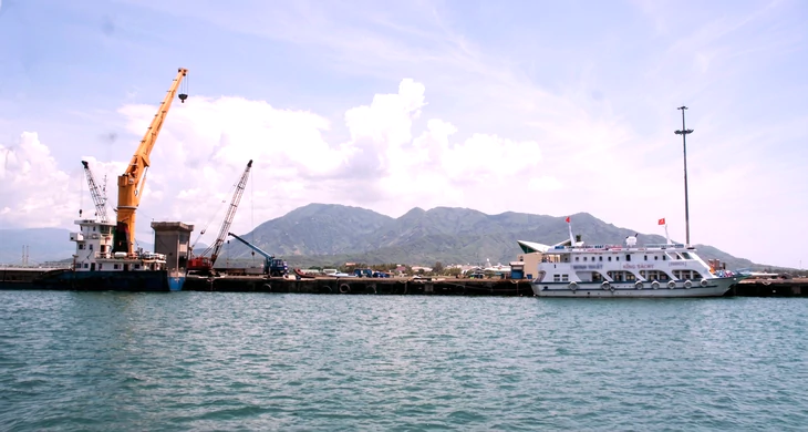 Dân bị ‘ngâm’ hồ sơ chuyển đất ở, phường không có file quy hoạch - Ảnh 2.