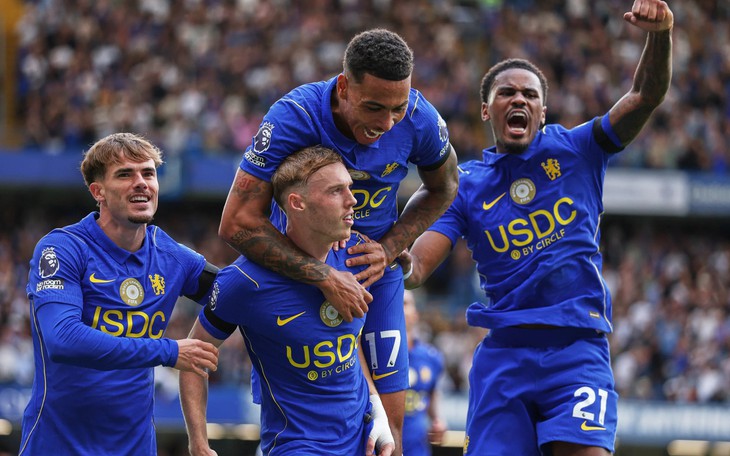 Tân binh Hull City tiếp tục đà thăng hoa ở Premier League  - Ảnh 2.
