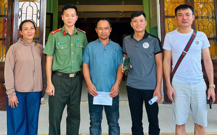 Việc làm đẹp của người phụ nữ Quảng Trị khi nhận chuyển khoản nhầm 999.999.997 đồng - Ảnh 3.
