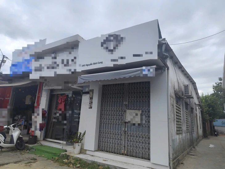 Sở Y tế TP Huế kiểm tra cơ sở ‘thần y’ bấm huyệt trị bệnh sau điều tra của Tuổi Trẻ - Ảnh 2.