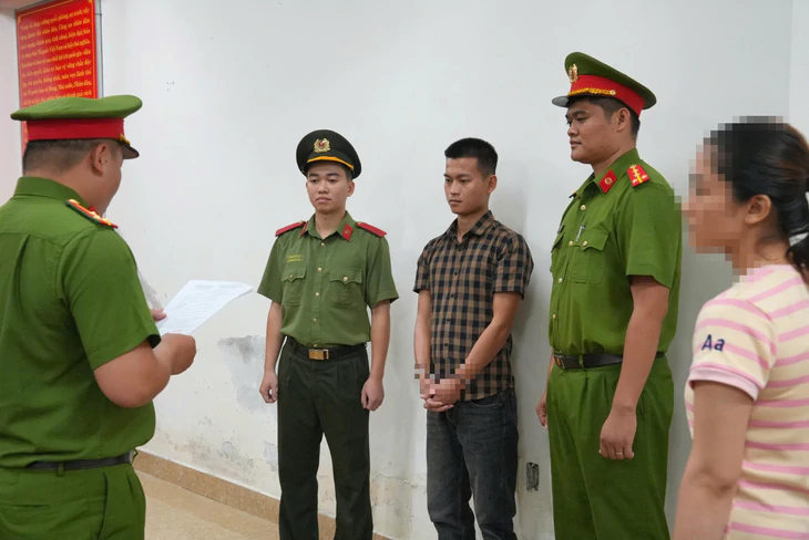 Bắt người uống rượu bia, dùng ma túy đá rồi lái xe máy ngược chiều gây tai nạn chết người - Ảnh 1.