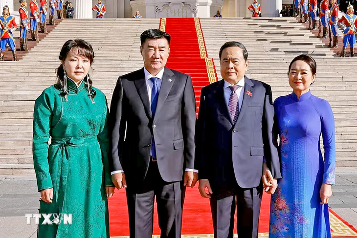 Chủ tịch Quốc hội Mông Cổ: Việt Nam là bạn truyền thống, giữ vị trí quan trọng hàng đầu - Ảnh 2.