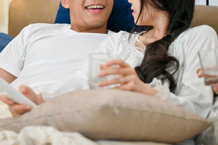 Phát hiện chồng vào khách sạn 180 lần với nhân tình - Ảnh 1.