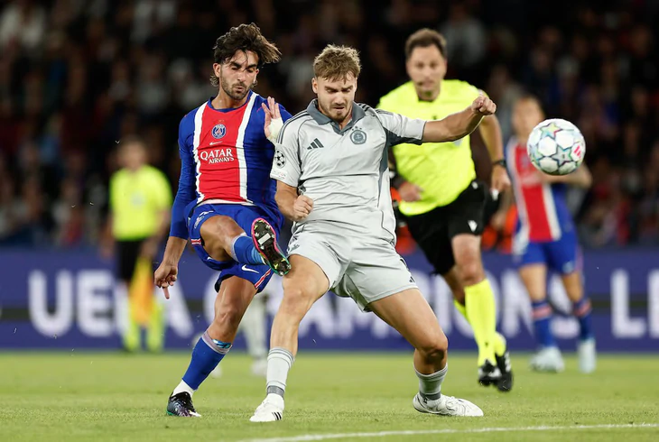 Lập hattrick, người hùng tuyển Tây Ban Nha đi vào lịch sử PSG - Ảnh 1.