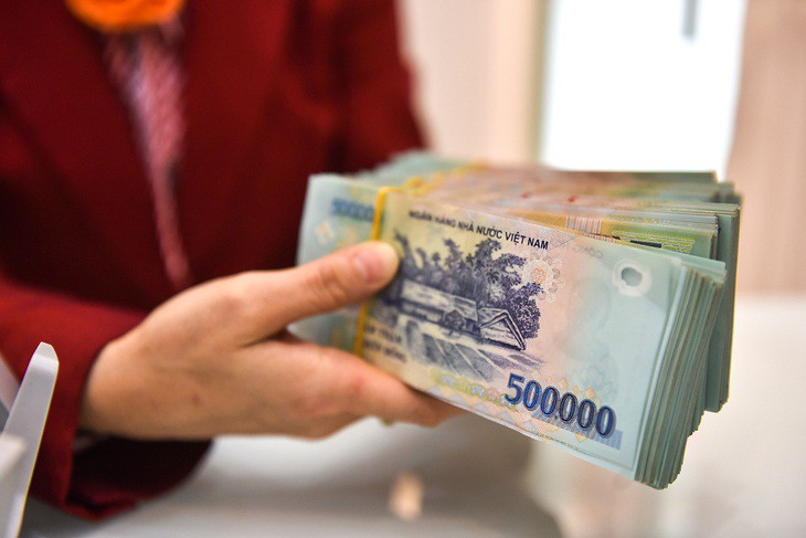 Tin tức sáng 11-9: Đề xuất các trường hợp không được nhận con nuôi; Lãi suất liên ngân hàng giảm mạnh - Ảnh 2.