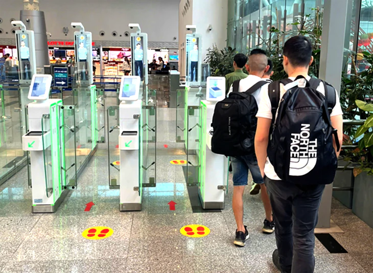 4 người Trung Quốc vào Việt Nam du lịch, lại làm cho game có thưởng, bị trục xuất - Ảnh 2.