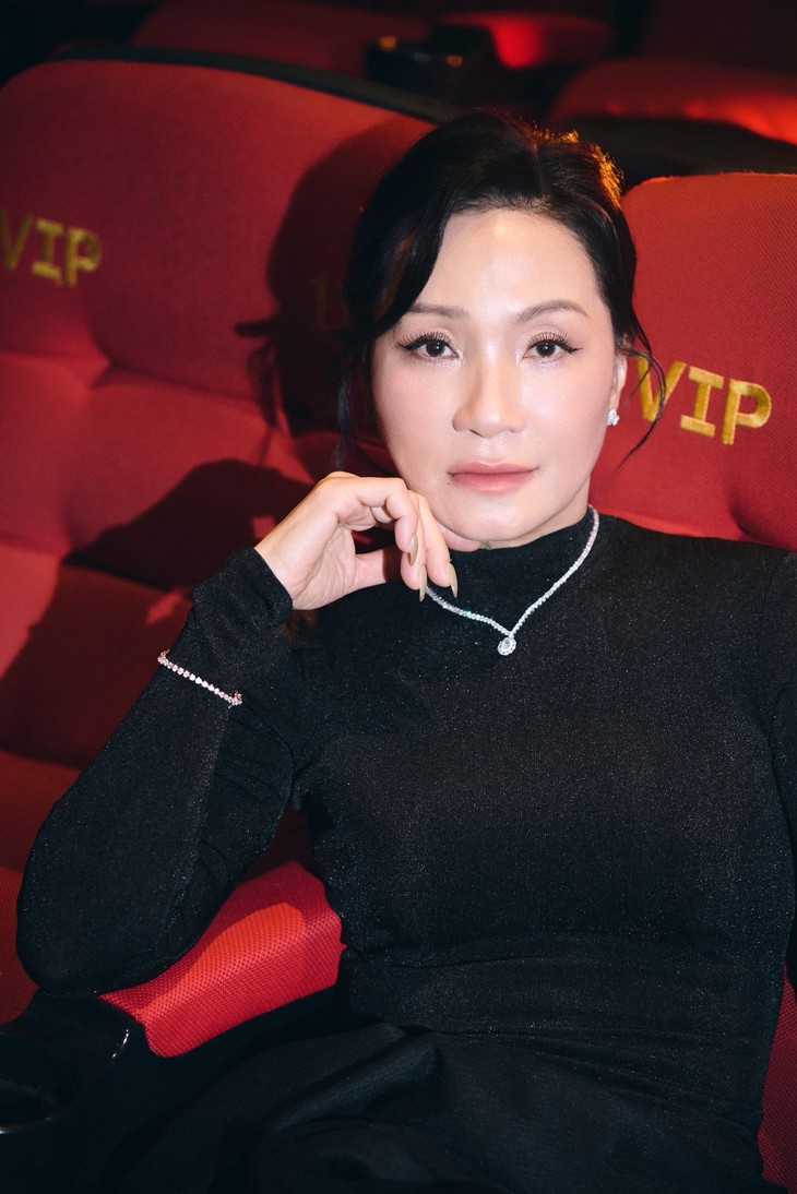 Hồng Đào: ‘Đóng phim xong là tôi tắt nguồn, biến mất hẳn khỏi mạng xã hội’ - Ảnh 6.