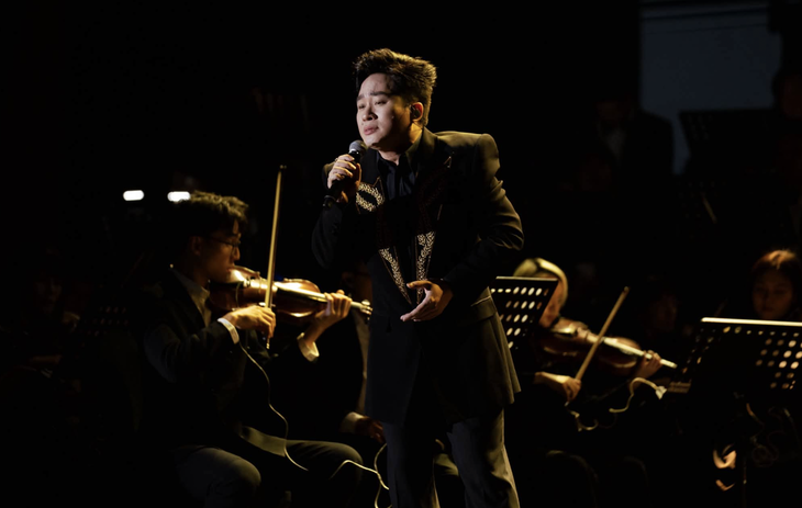Tùng Dương tự nhận là ‘ca sĩ trẻ’, sắp tổ chức concert thứ 15 ở sân vận động - Ảnh 3.