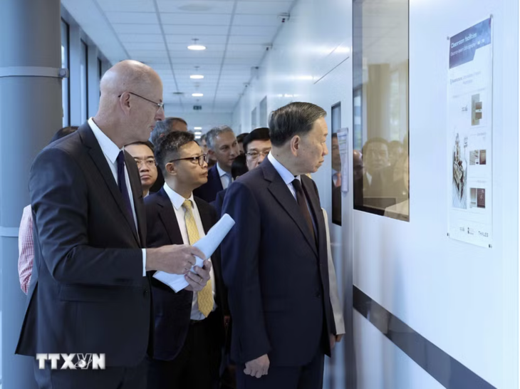 Tổng Bí thư, Chủ tịch nước Tô Lâm thăm cơ quan chuyên về năng lượng hạt nhân của Pháp - Ảnh 1.