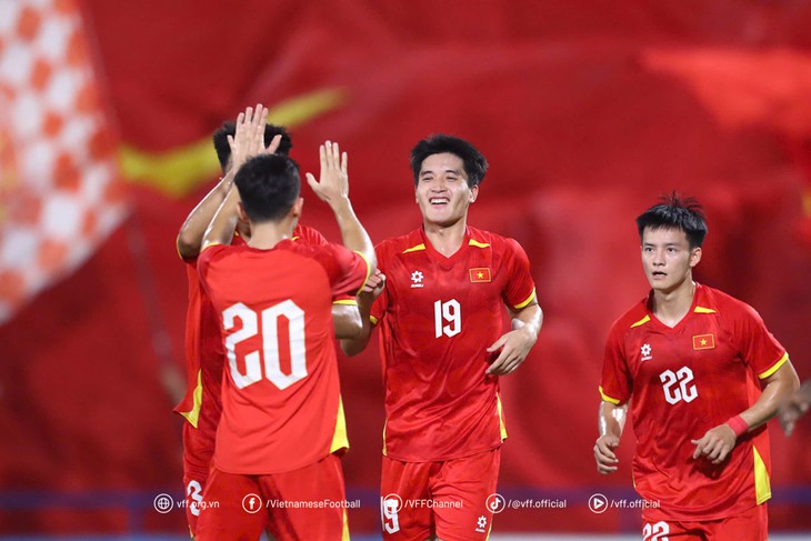 HLV tuyển U23 Việt Nam nói gì về thách thức tại Asiad 2026? - Ảnh 2.
