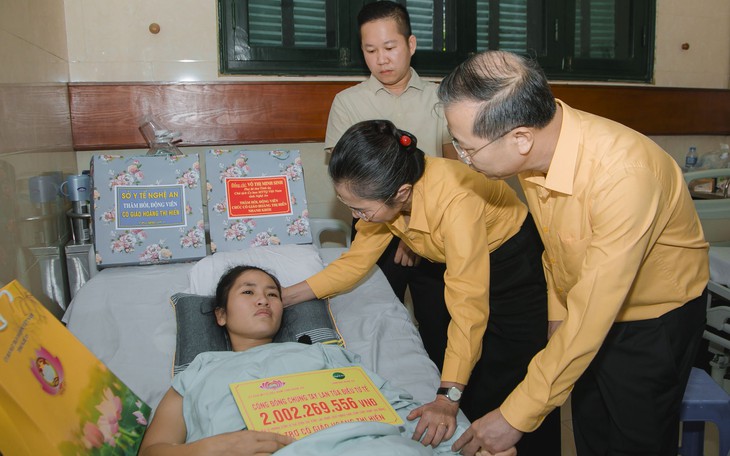 Bạn đọc Tuổi Trẻ: Cô giáo mầm non phải cắt chân cần được đồng hành lâu dài - Ảnh 4.