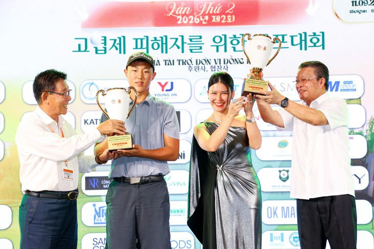 Golfer Hàn Quốc và Việt Nam chung tay vì nạn nhân da cam - Ảnh 2.
